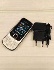 Nokia model 2330 classic Α9516 ΤΙΜΗ 35 ΕΥΡΩ-thumb-1
