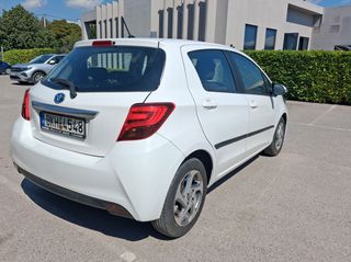 Toyota Yaris 2016 1.5 HYBRID ACTIVE PLUS CVT-thumb-1