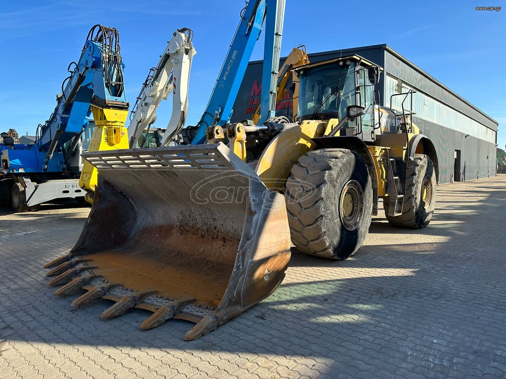 Φορτωτής Με Λάστιχα CAT 2015 980 M