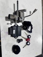 Σετ διακοπτες yamaha xmax 250i 07-09