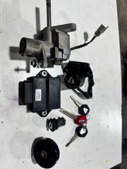 Σετ διακοπτες yamaha xmax 250i 07-09-thumb-1
