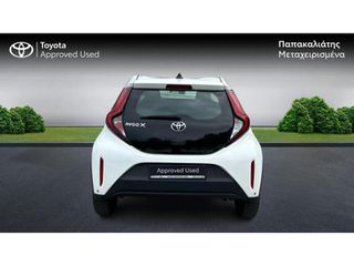 Toyota Aygo 2023 X-PLAY CLIMA SMART KEY-thumb-3
