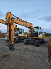 Εκσκαφέας Με Λάστιχα Liebherr 2008 904 C