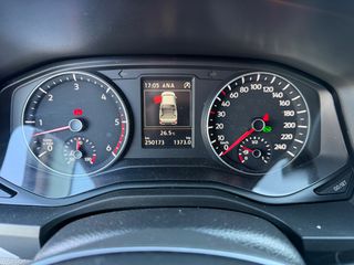 Volkswagen Amarok 2019 3.0CC V6 340PS FULL EXTRA!-thumb-28