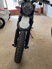 Ducati Scrambler 2017 DESERT SLED-thumb-1