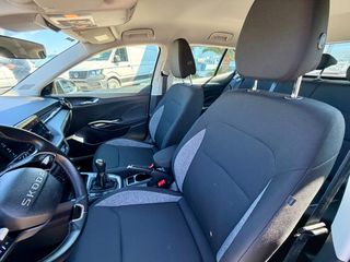 Skoda Fabia 2025 Essence 1.0 MPI 80 PS-thumb-5