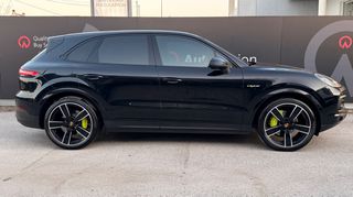 Porsche Cayenne 2021 E-Hybrid-thumb-2