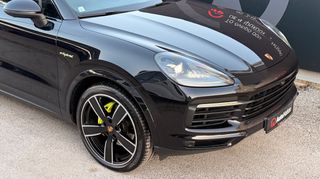 Porsche Cayenne 2021 E-Hybrid-thumb-5