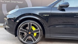 Porsche Cayenne 2021 E-Hybrid-thumb-9