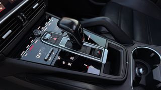 Porsche Cayenne 2021 E-Hybrid-thumb-38