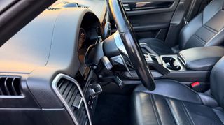 Porsche Cayenne 2021 E-Hybrid-thumb-44