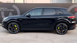 Porsche Cayenne 2021 E-Hybrid-thumb-12