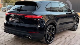 Porsche Cayenne 2021 E-Hybrid-thumb-18