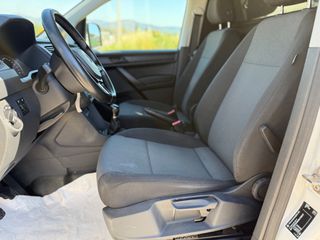 Volkswagen Caddy 2018 DIESEL 2.0cc-thumb-9