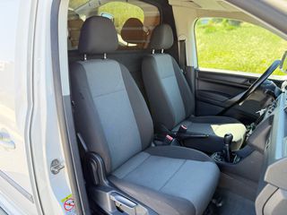 Volkswagen Caddy 2018 DIESEL 2.0cc-thumb-10