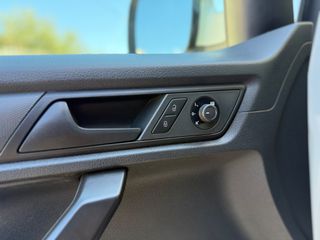 Volkswagen Caddy 2018 DIESEL 2.0cc-thumb-14