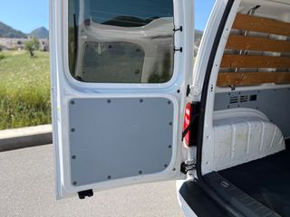 Volkswagen Caddy 2018 DIESEL 2.0cc-thumb-22