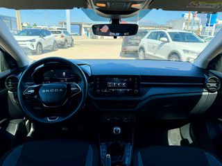 Skoda Fabia 2025 Essence 1.0 MPI 80 PS-thumb-8