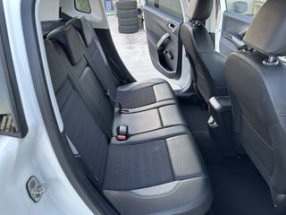 Peugeot 2008 2016-thumb-53