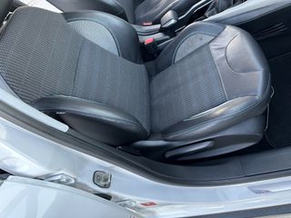 Peugeot 2008 2016-thumb-55