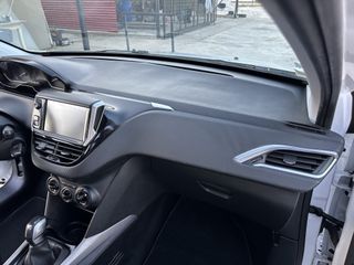 Peugeot 2008 2016-thumb-59