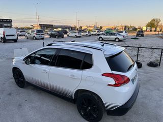 Peugeot 2008 2016-thumb-19