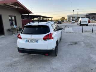 Peugeot 2008 2016-thumb-28