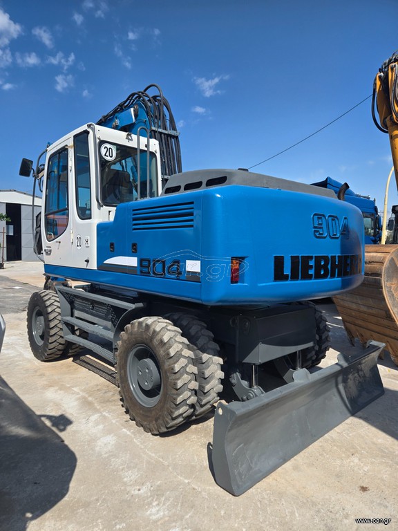Εκσκαφέας Με Λάστιχα Liebherr 2008 904C