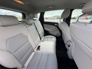 Mercedes-Benz B 180 2015 URBAN-DIESEL-AUTOMATIC-thumb-14