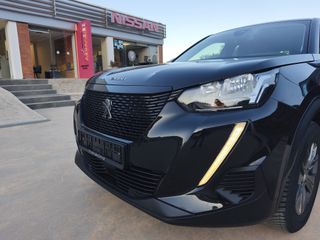 Peugeot 2008 2022 Active-thumb-1