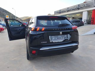 Peugeot 2008 2022 Active-thumb-3