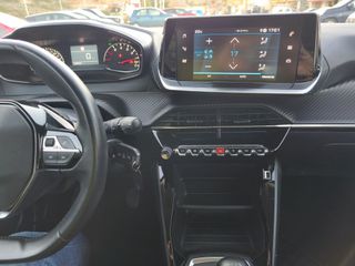 Peugeot 2008 2022 Active-thumb-5