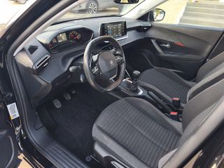 Peugeot 2008 2022 Active-thumb-6