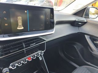 Peugeot 2008 2022 Active-thumb-7
