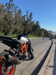 KTM 390 Duke 2022-thumb-1