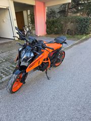KTM 390 Duke 2025-thumb-3
