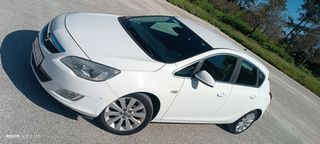 Opel Astra 2011 1.3 CDTI