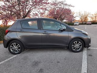 Toyota Yaris 2017 1,0- "S"- (CAMERA-LANE ASSIST-ΖΑΝΤΕΣ-ΘΕΡΜΑΙΝΟΜΕΝΑ...)-thumb-8
