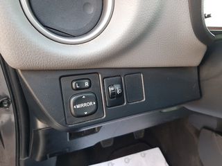 Toyota Yaris 2017 1,0- "S"- (CAMERA-LANE ASSIST-ΖΑΝΤΕΣ-ΘΕΡΜΑΙΝΟΜΕΝΑ...)-thumb-26