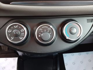 Toyota Yaris 2017 1,0- "S"- (CAMERA-LANE ASSIST-ΖΑΝΤΕΣ-ΘΕΡΜΑΙΝΟΜΕΝΑ...)-thumb-35