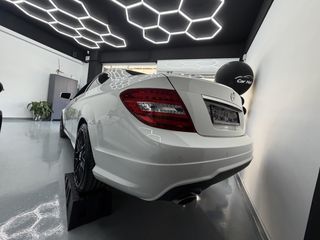 Mercedes-Benz C 180 2014-thumb-14