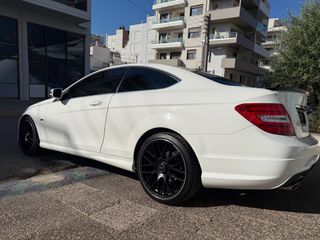 Mercedes-Benz C 180 2014-thumb-15