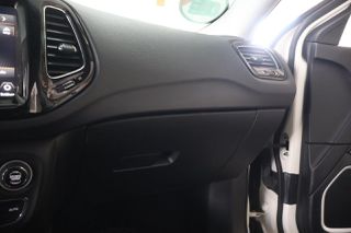 Jeep Compass 2019 Limited Auto Leather Navi 4WD / 6 Χρόνια Δωρεάν Service-thumb-41