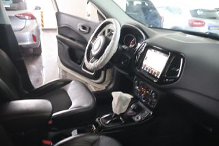 Jeep Compass 2019 Limited Auto Leather Navi 4WD / 6 Χρόνια Δωρεάν Service-thumb-47