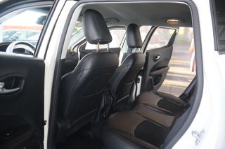 Jeep Compass 2019 Limited Auto Leather Navi 4WD / 6 Χρόνια Δωρεάν Service-thumb-32