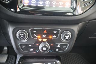 Jeep Compass 2019 Limited Auto Leather Navi 4WD / 6 Χρόνια Δωρεάν Service-thumb-42