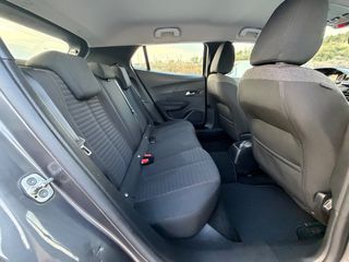 Peugeot 2008 2020 1.2_PURETECH_131 ps_ALLURE-thumb-69