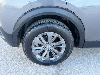 Peugeot 2008 2020 1.2_PURETECH_131 ps_ALLURE-thumb-54