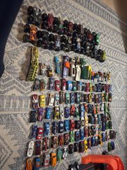 Πίστα Hot Wheels και αυτοκινητάκια-thumb-4