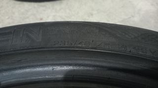Ελαστικά 235-40R19 VREDESTEIN 2 τεμ.-thumb-2